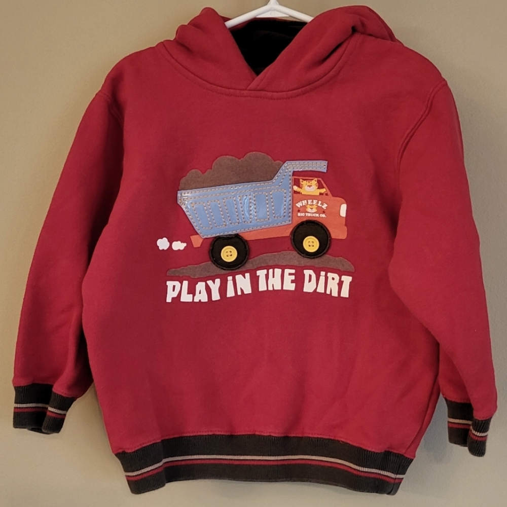 "Play In the Dirt" red pullover hoodie